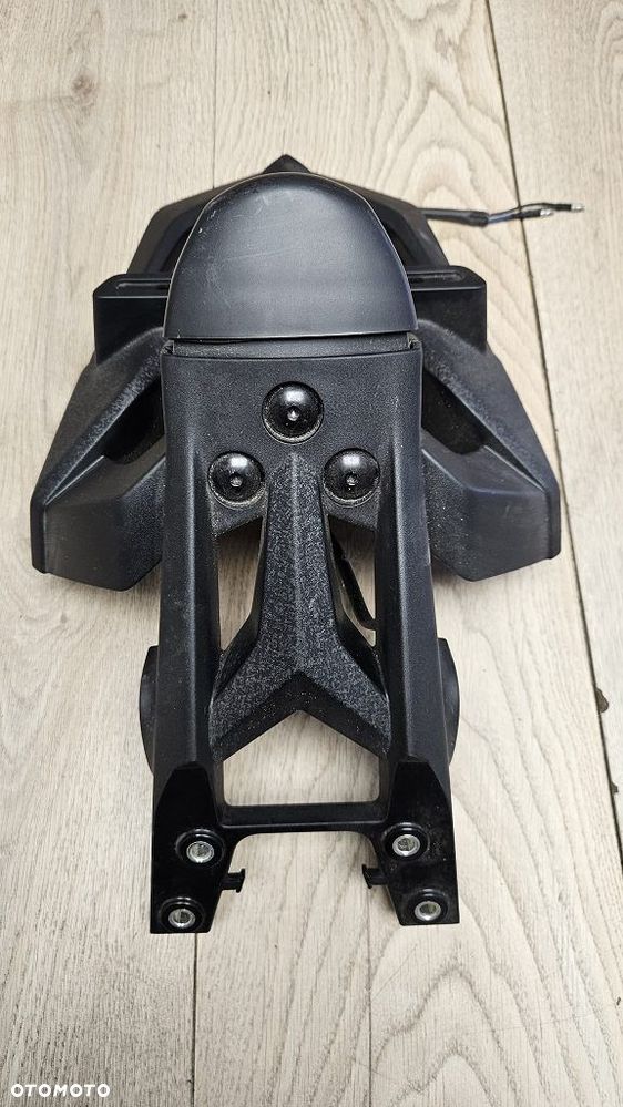 Uchwyt tablicy podświetlanie Yamaha T-Max 530 BC3-21629 - 8