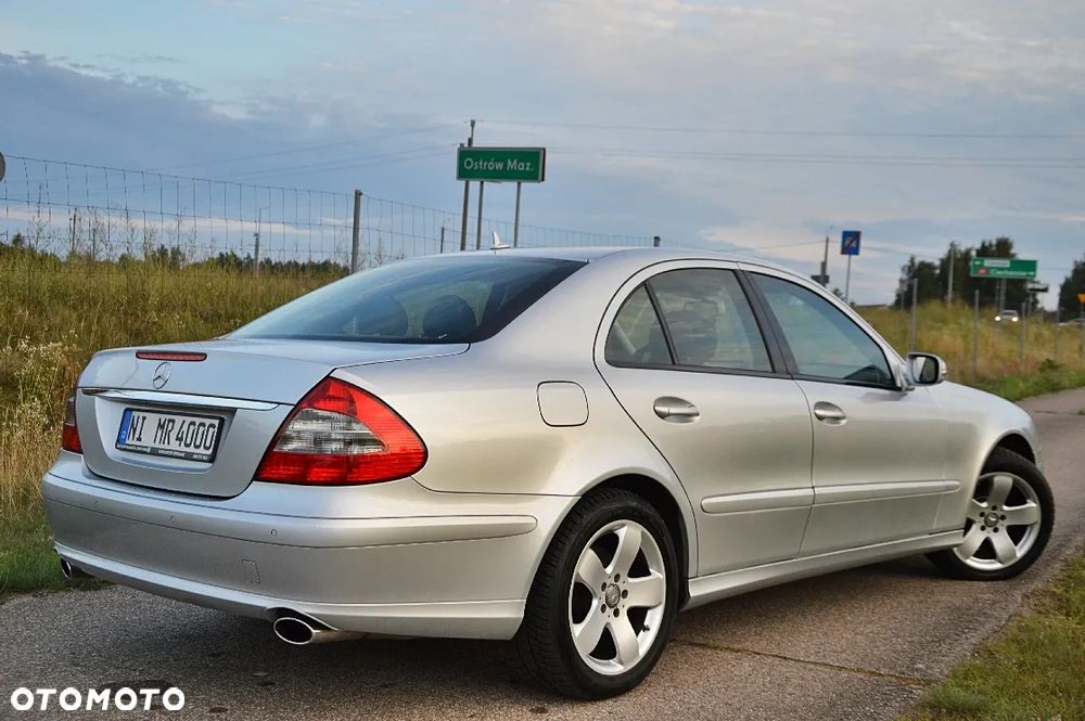 Mercedes-Benz Klasa E 200 Kompressor Automatik Elegance - 11