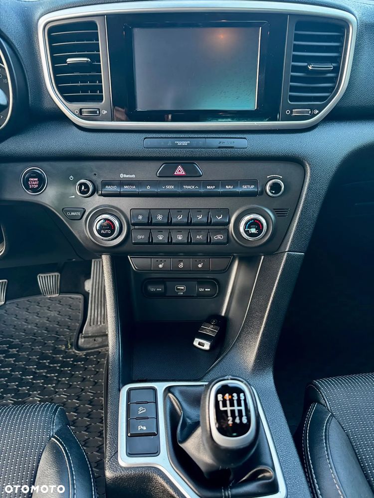 Kia Sportage - 10