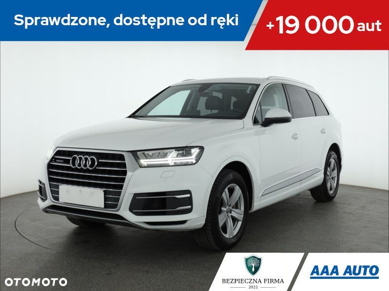 Audi Q7 - 1