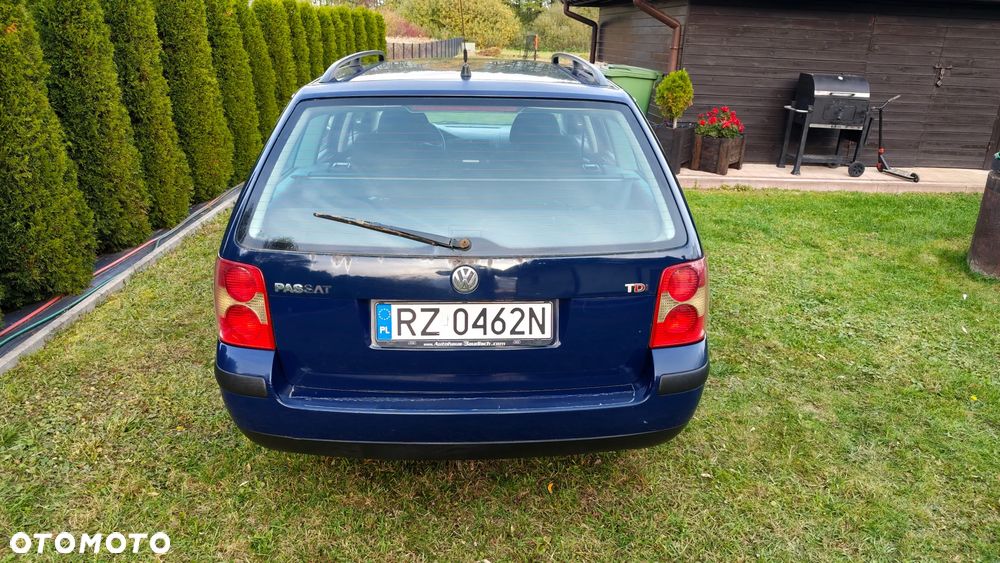 Volkswagen Passat 1.9 TDI Basis - 8