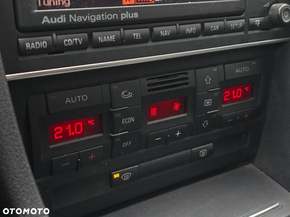 Audi A4 Avant 2.0 T FSI - 8