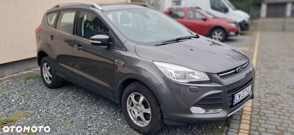 Ford Kuga 2.0 TDCi 4x4 Business Edition - 4