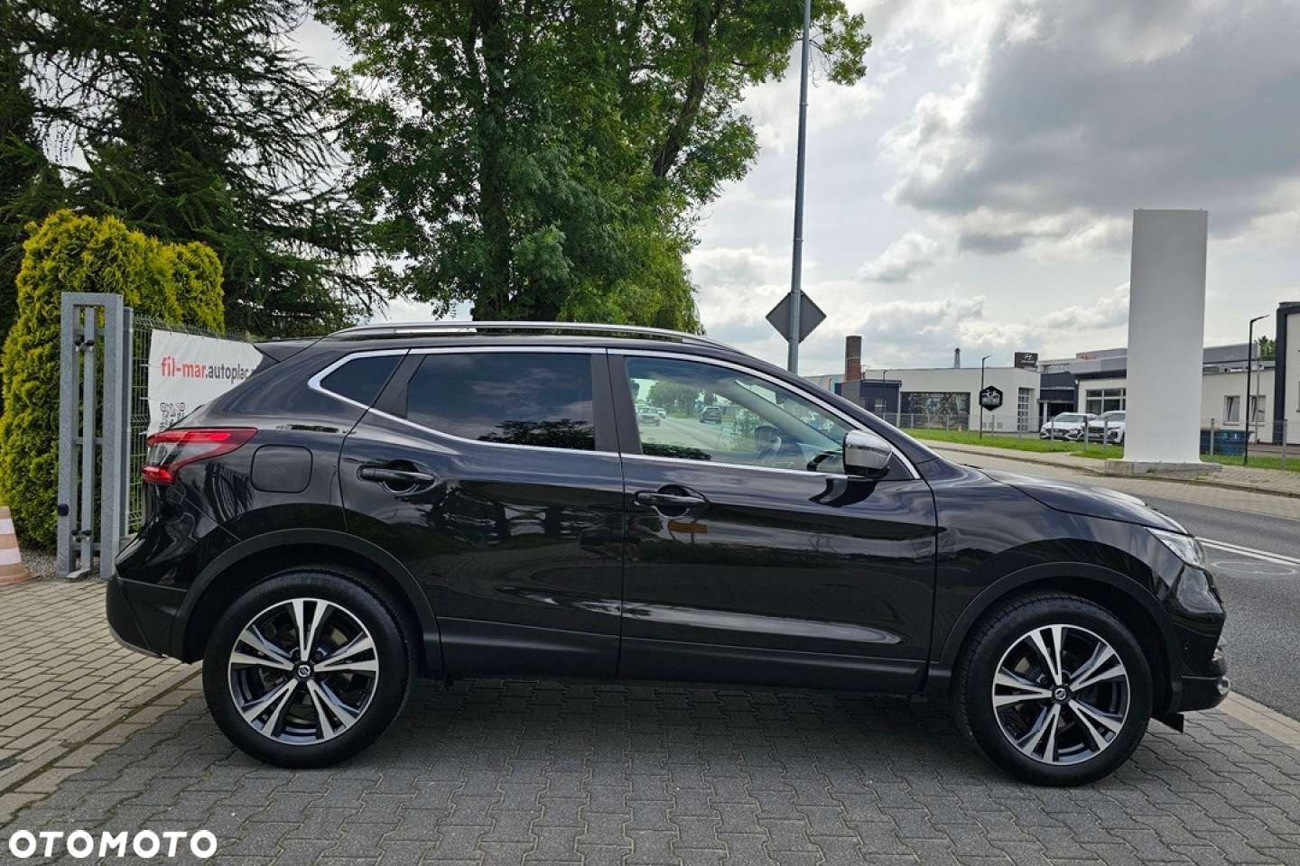 Nissan Qashqai - 13