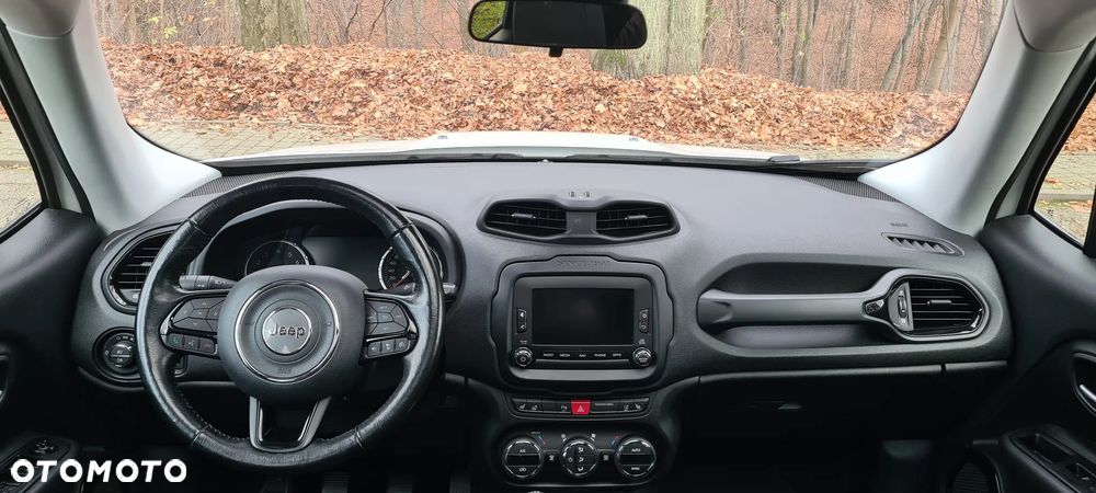 Jeep Renegade 1.4 MultiAir Limited FWD S&S - 23