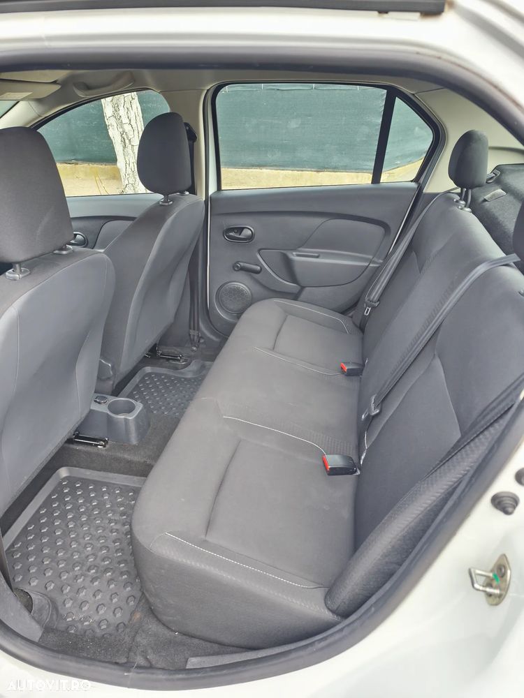 Dacia Logan 0.9 TCe Ambiance - 12