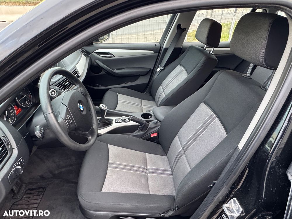 BMW X1 xDrive20d - 31