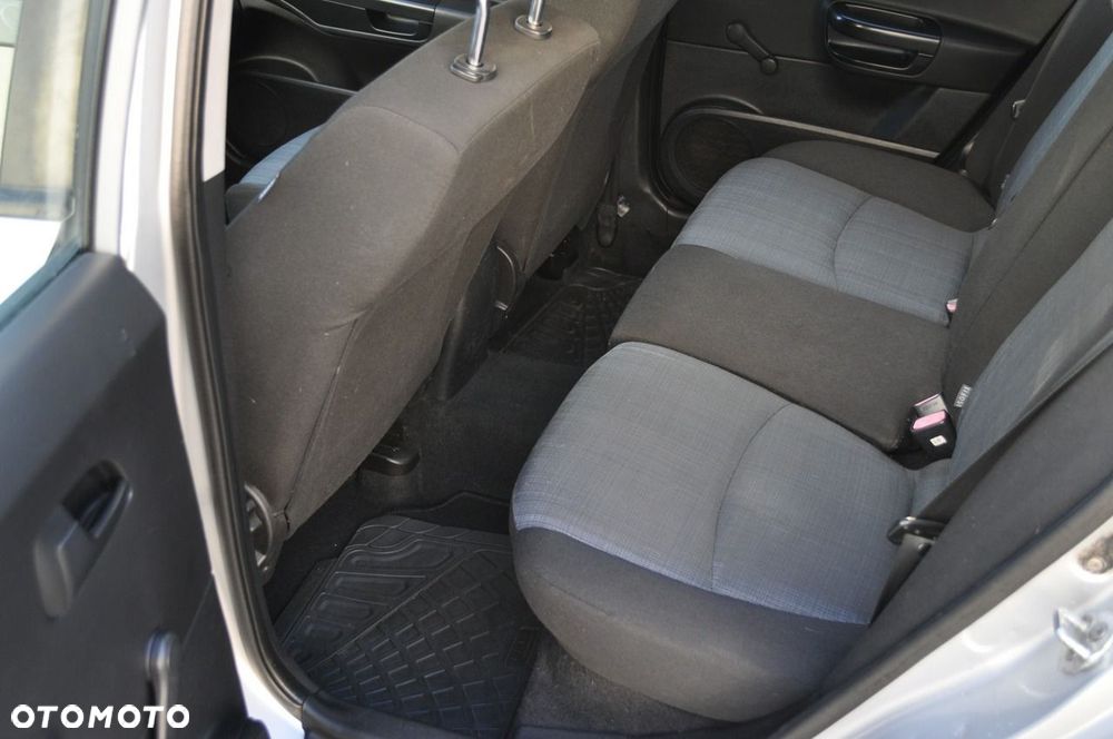 Kia Ceed - 22