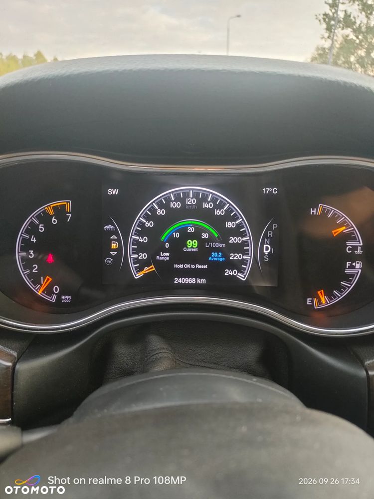 Jeep Grand Cherokee - 8