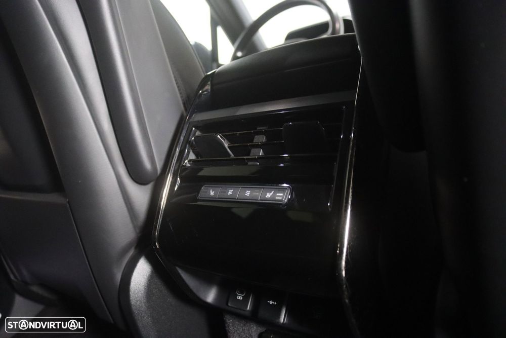 Land Rover Range Rover Sport 3.0 P460e Dynamic SE - 27