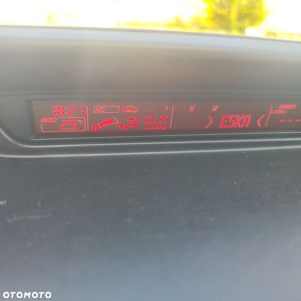 Mazda 5 2.0 Exclusive - 16