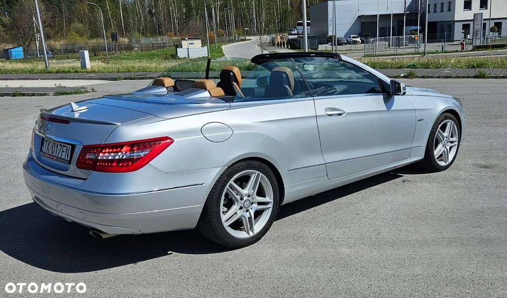 Mercedes-Benz Klasa E 350 BlueEFFICIENCY 7G-TRONIC Elegance - 3