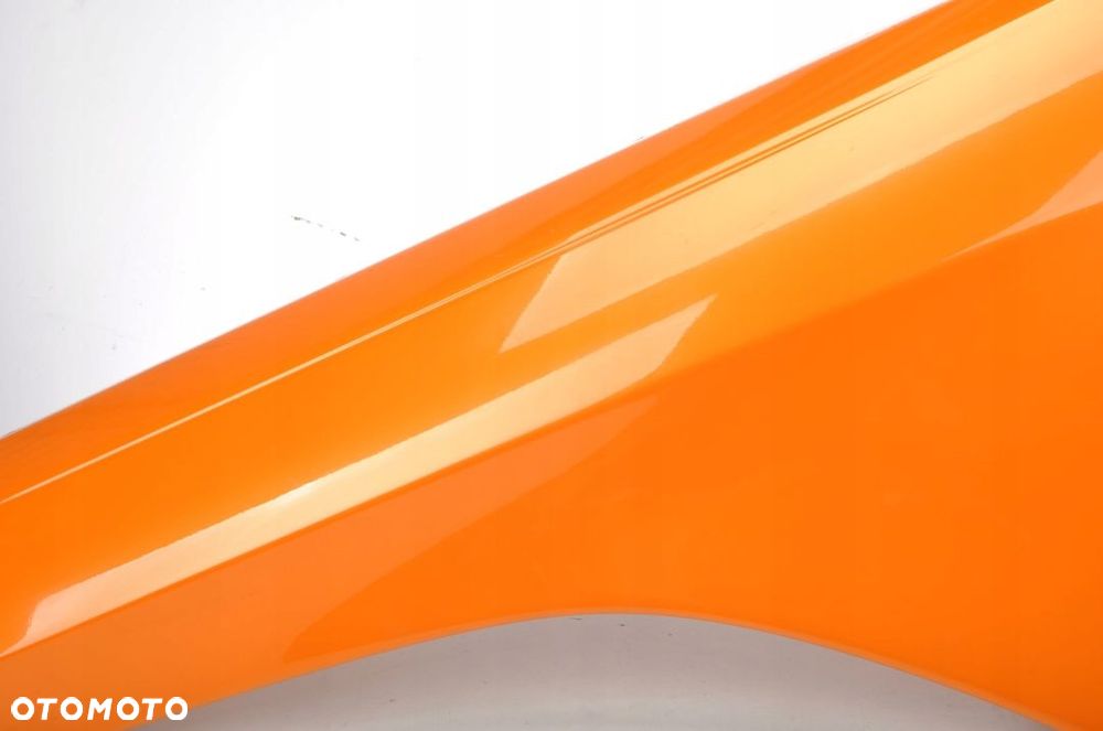 MCLAREN 650S BŁOTNIK PRAWY TYŁ DOLNA CZĘŚĆ - 4