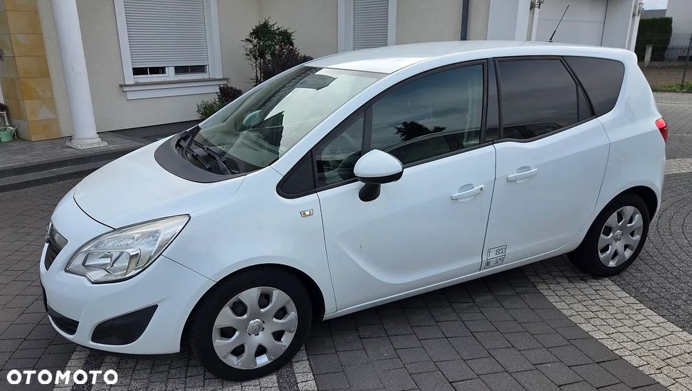 Opel Meriva 1.3 CDTI Cosmo ecoFLEX - 2
