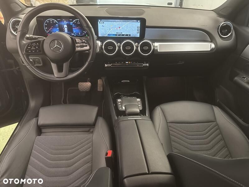 Mercedes-Benz GLB 200 7G-DCT - 21