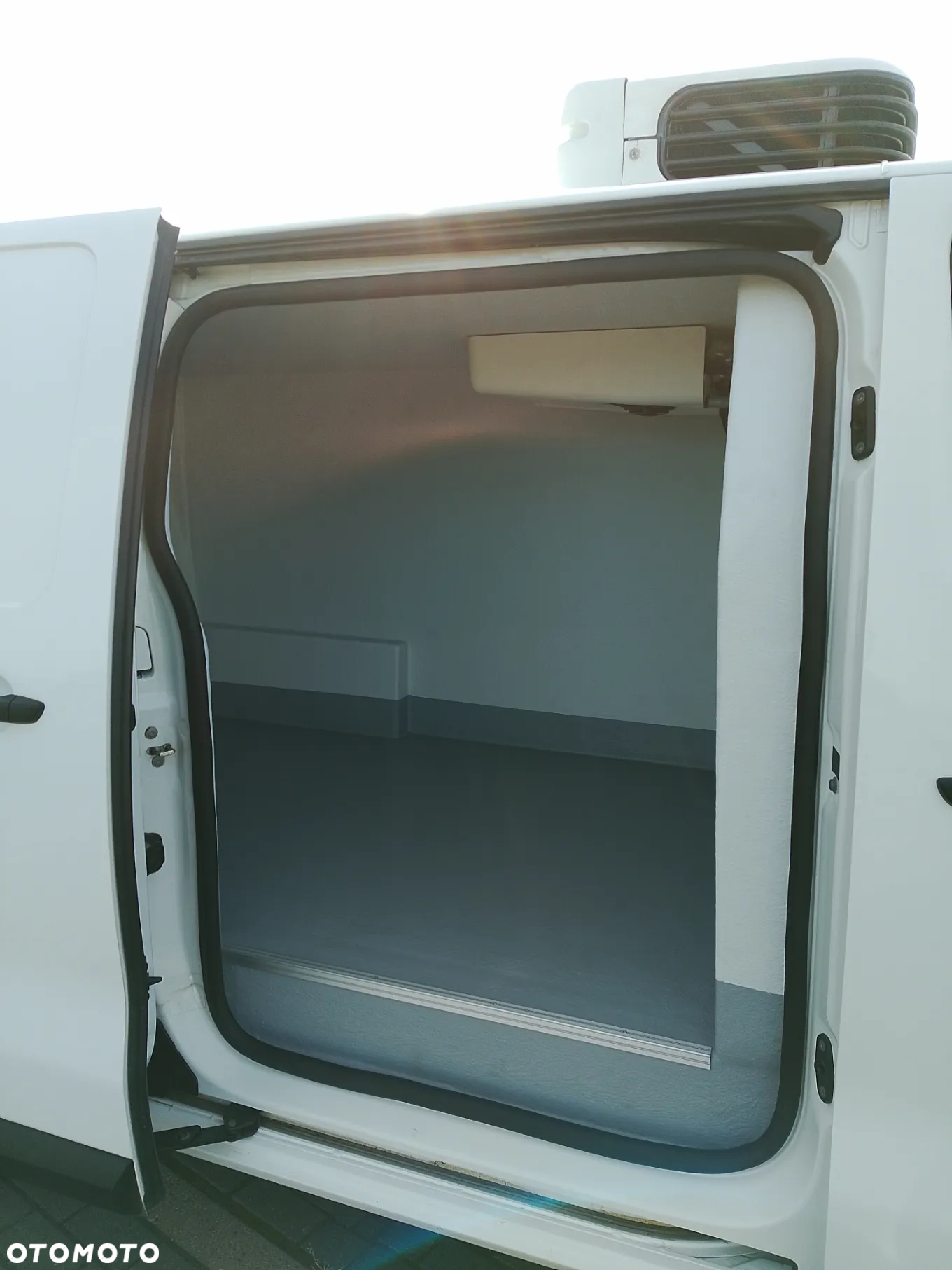 Opel Vivaro L2 Scudo expert jumpy proace Izoterma Chłodnia Mroźnia minus 20st 220V na stoku 3os 2Eupal - 20