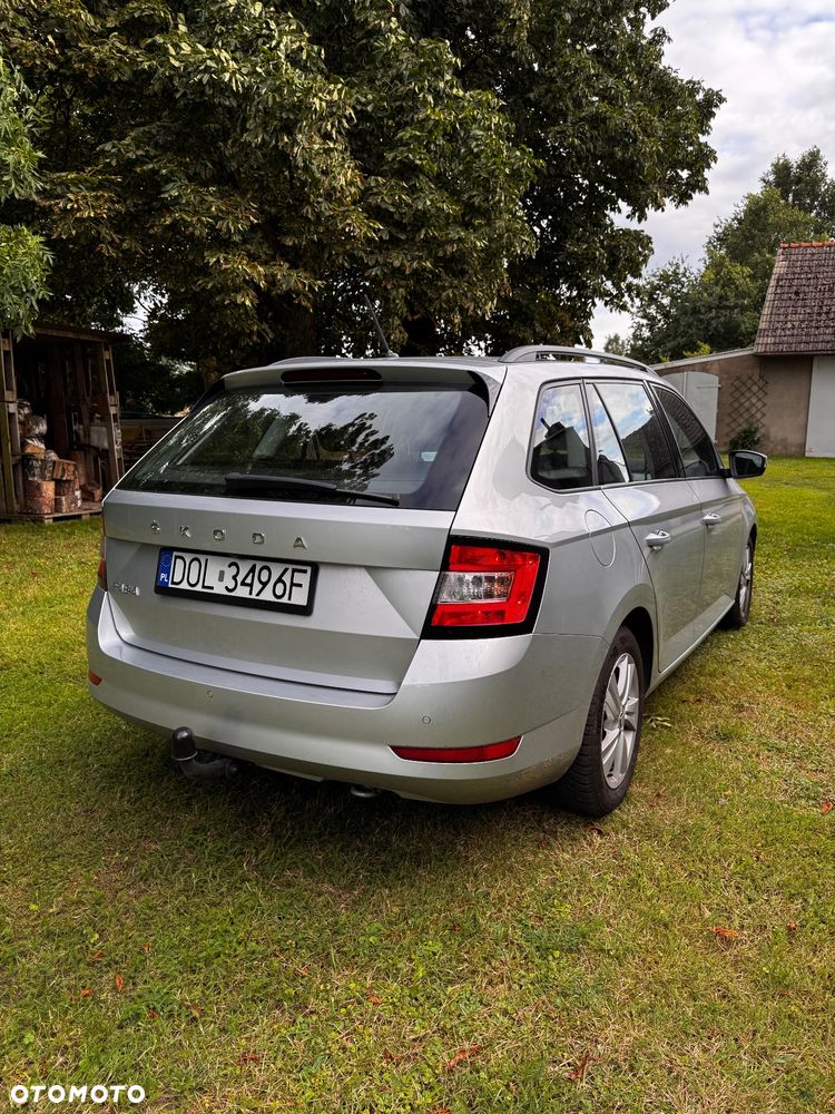 Skoda Fabia 1.0 TSI Ambition Plus DSG - 2