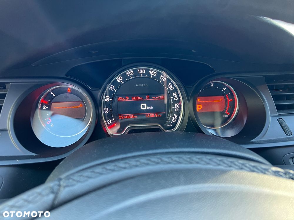 Citroën C5 2.0 HDi Exclusive - 8