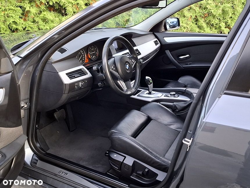 BMW Seria 5 - 12