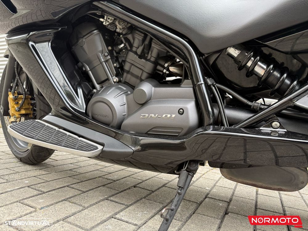 Honda DN-01 - 4