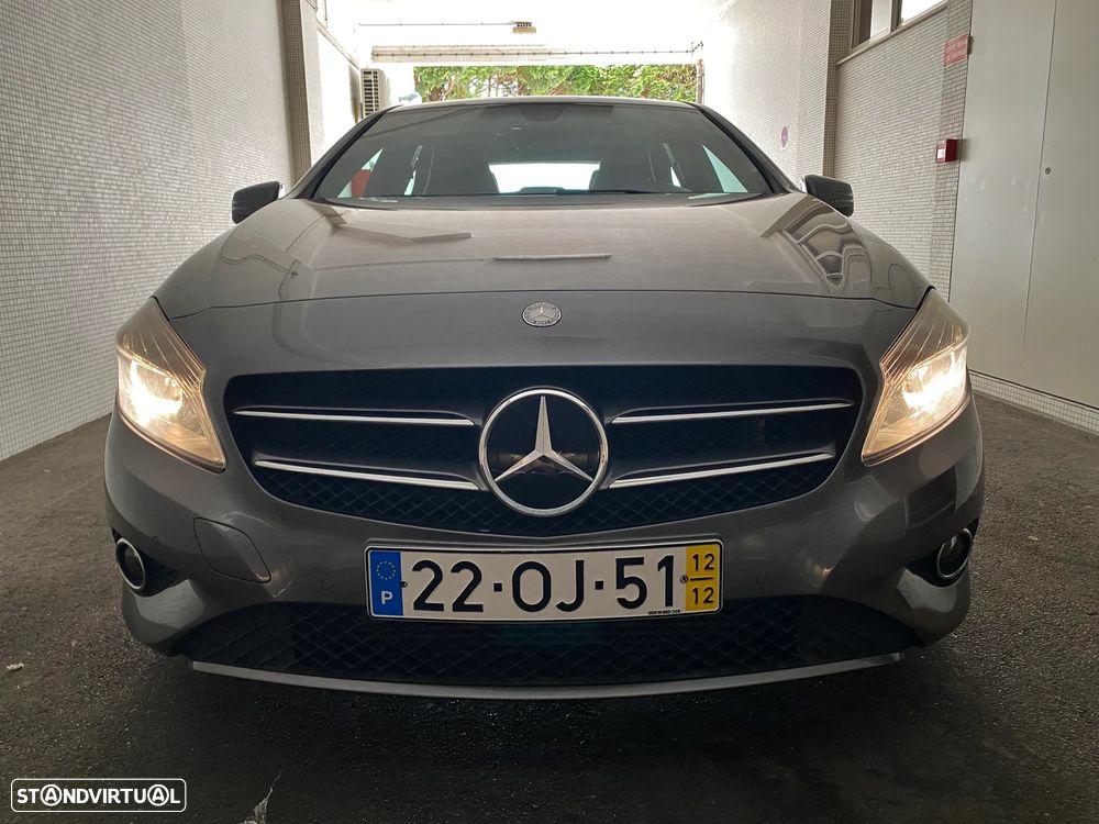 Mercedes-Benz A 180 CDI (BlueEFFICIENCY) - 23