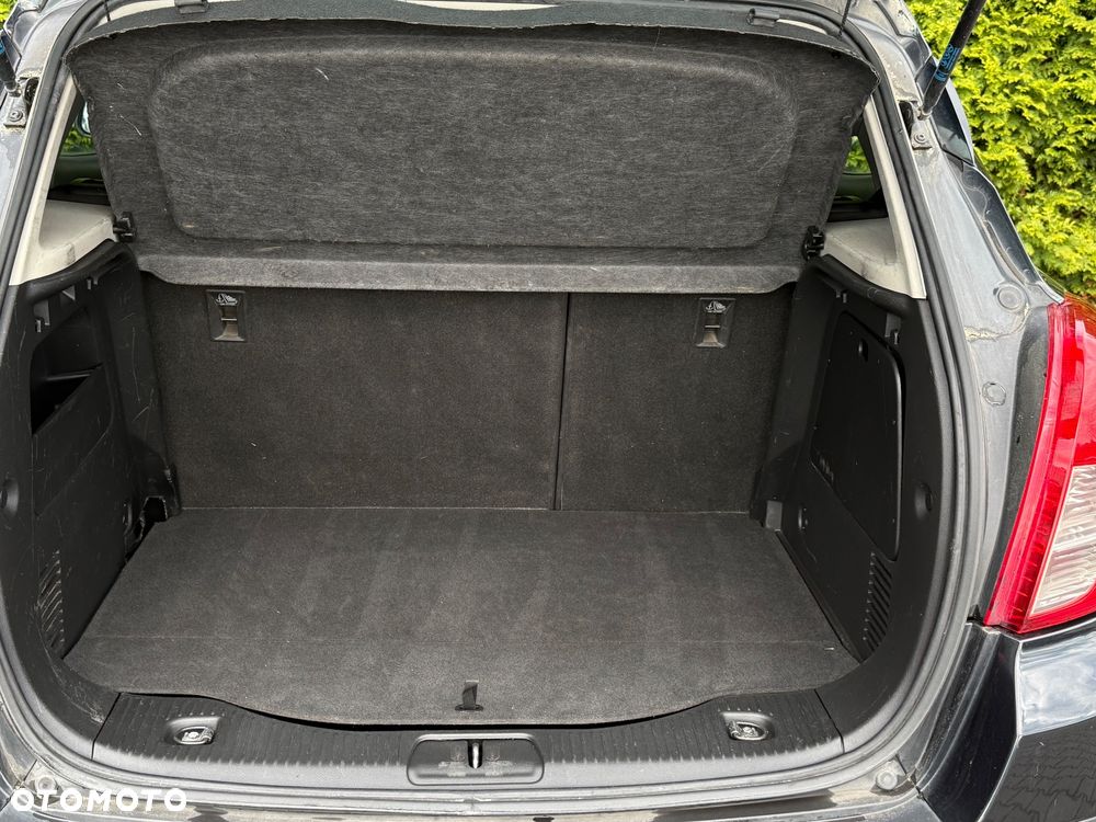 Opel Mokka - 12