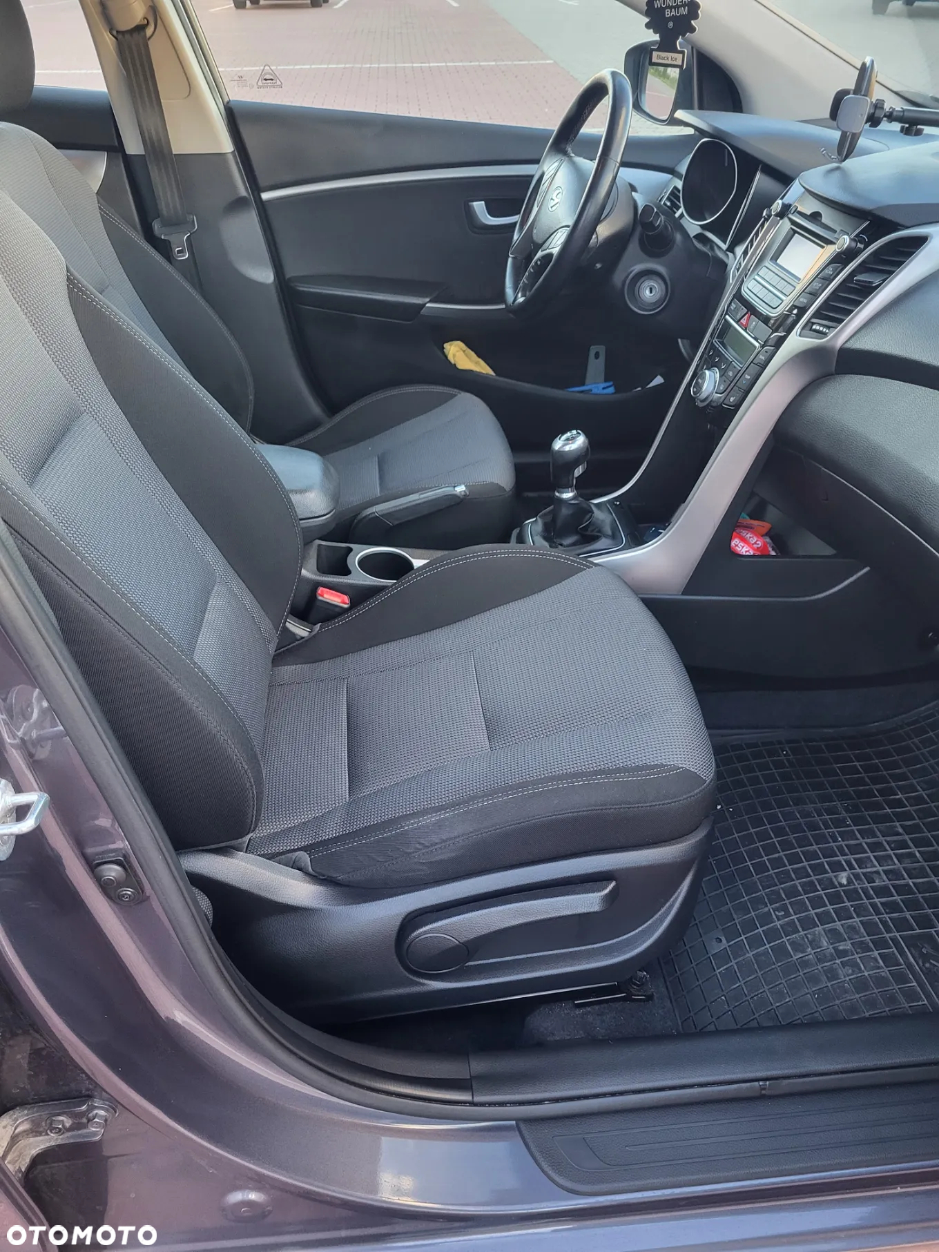 Hyundai i30 1.6 GDI Classic + - 5