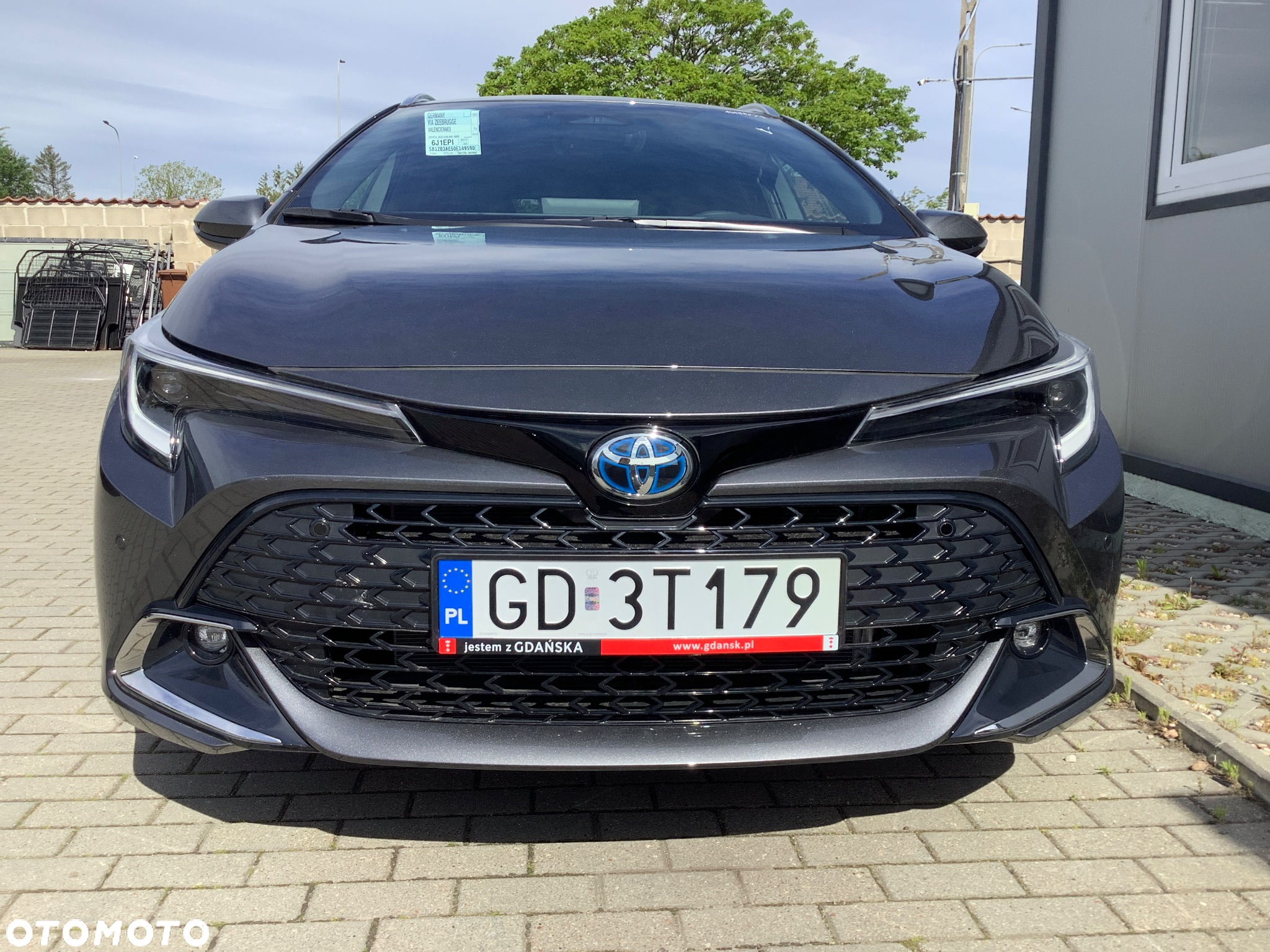 Toyota Corolla 1.8 Hybrid Style - 2