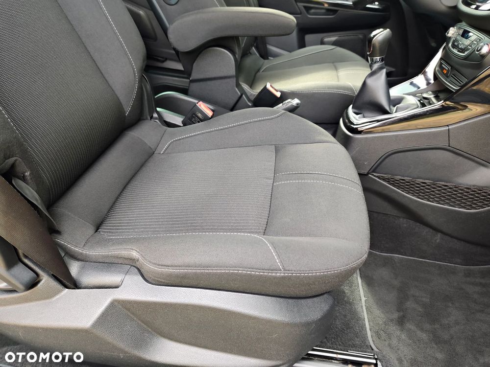 Ford B-MAX 1.6 TDCi Titanium - 33