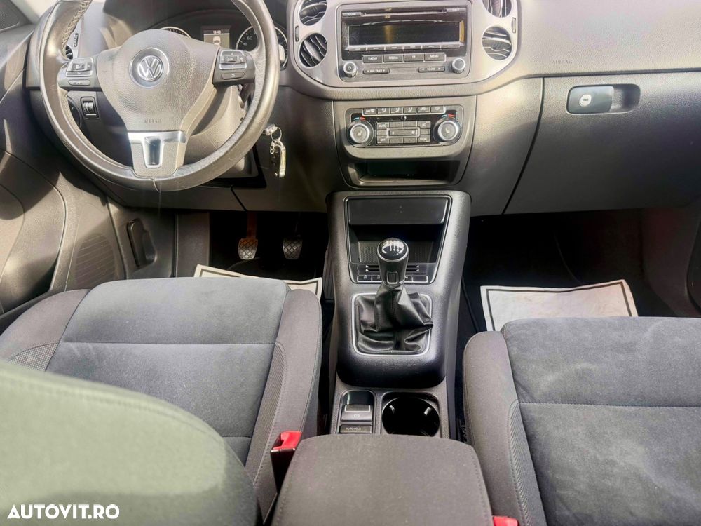 Volkswagen Tiguan 1.4 TSI BlueMotion Technology Exclusive - 35