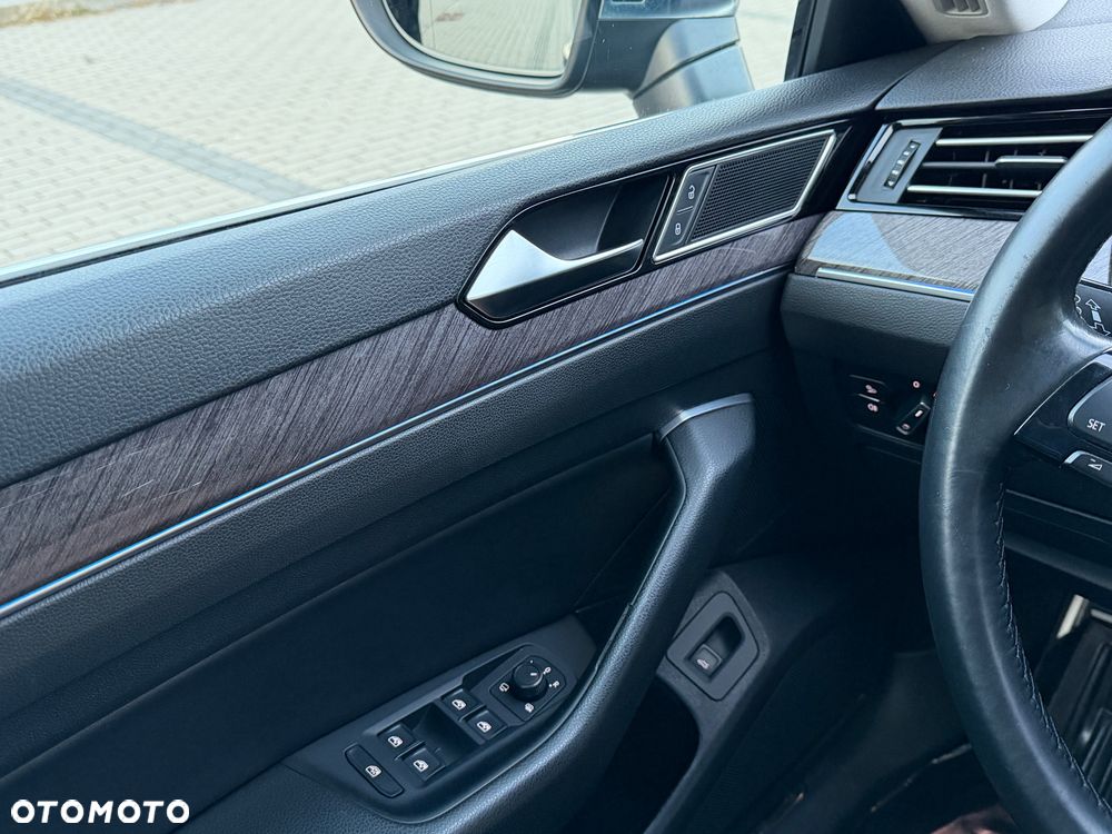 Volkswagen Arteon 2.0 TSI Elegance DSG - 34
