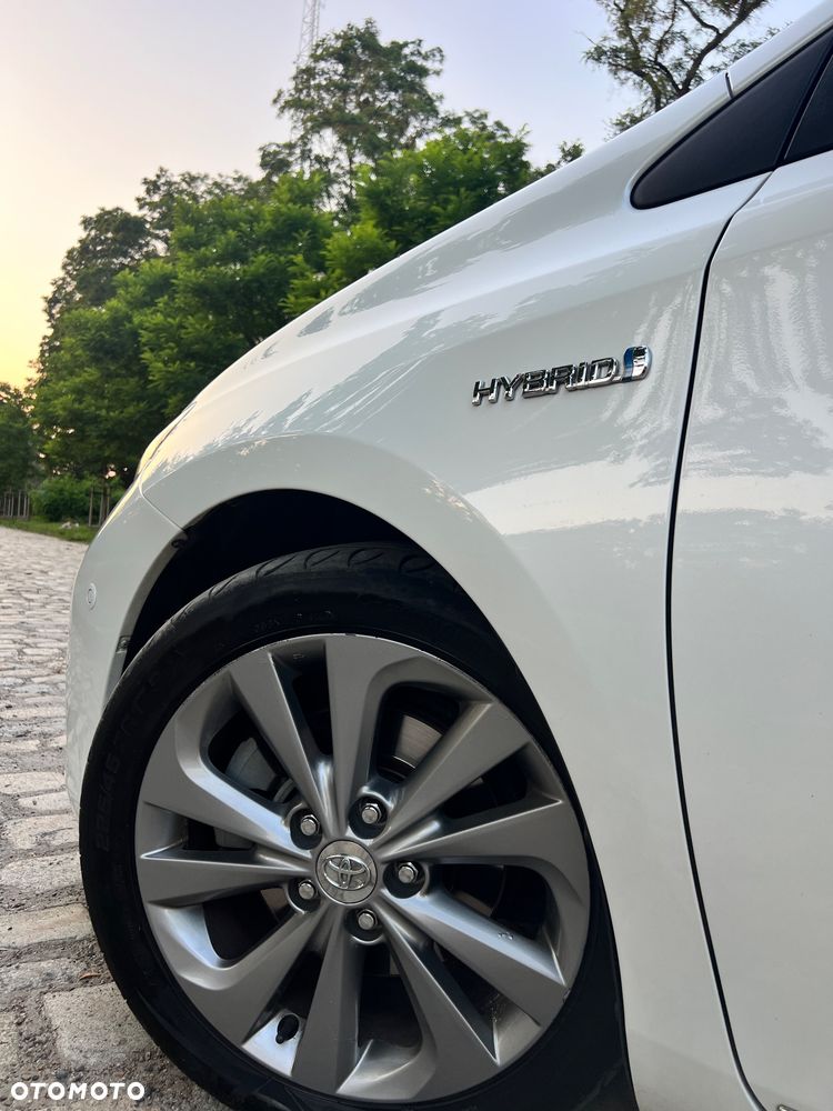 Toyota Auris 1.8 HSD Sol - 7