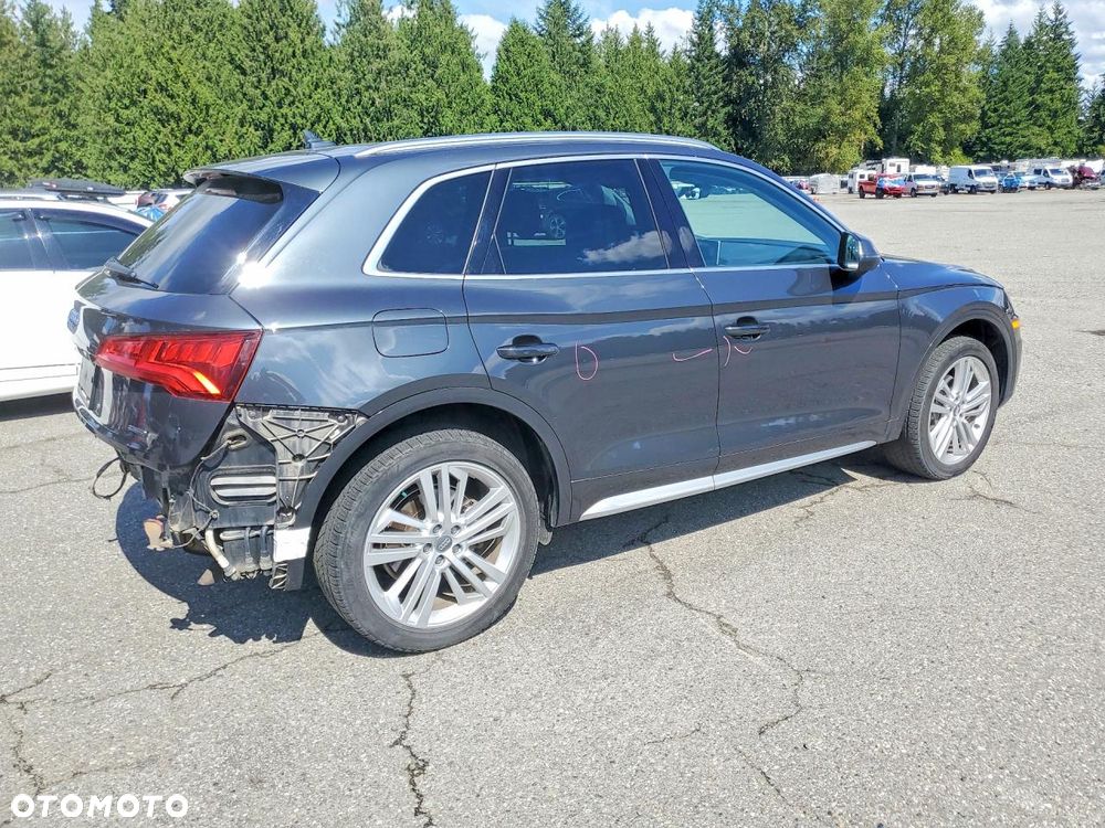 Audi Q5 2.0 TFSI Quattro S tronic design - 4