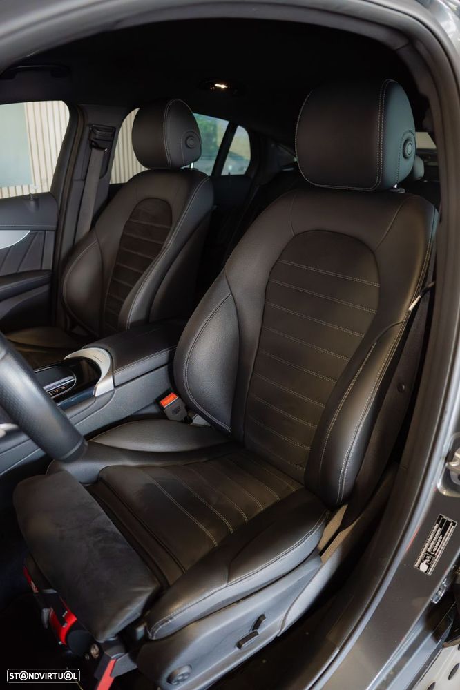 Mercedes-Benz GLC 300 de Coupe 4Matic 9G-TRONIC AMG Line - 23