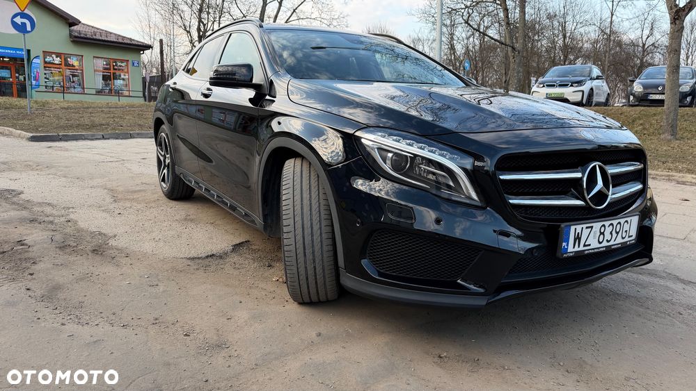 Mercedes-Benz GLA - 7