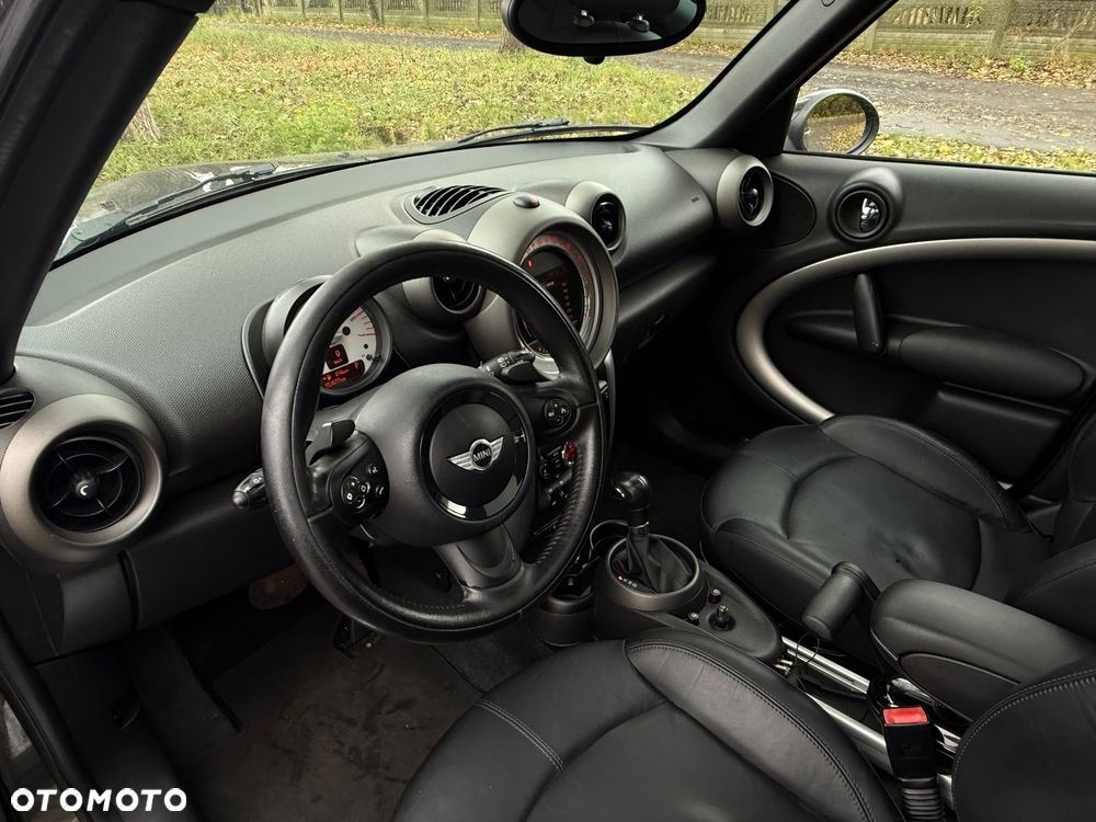 MINI Countryman Cooper D ALL4 - 16