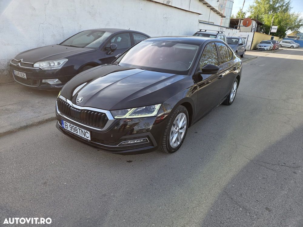 Skoda Octavia 2.0 TDI DSG Style - 20