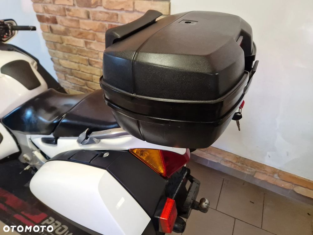 Honda ST - 12