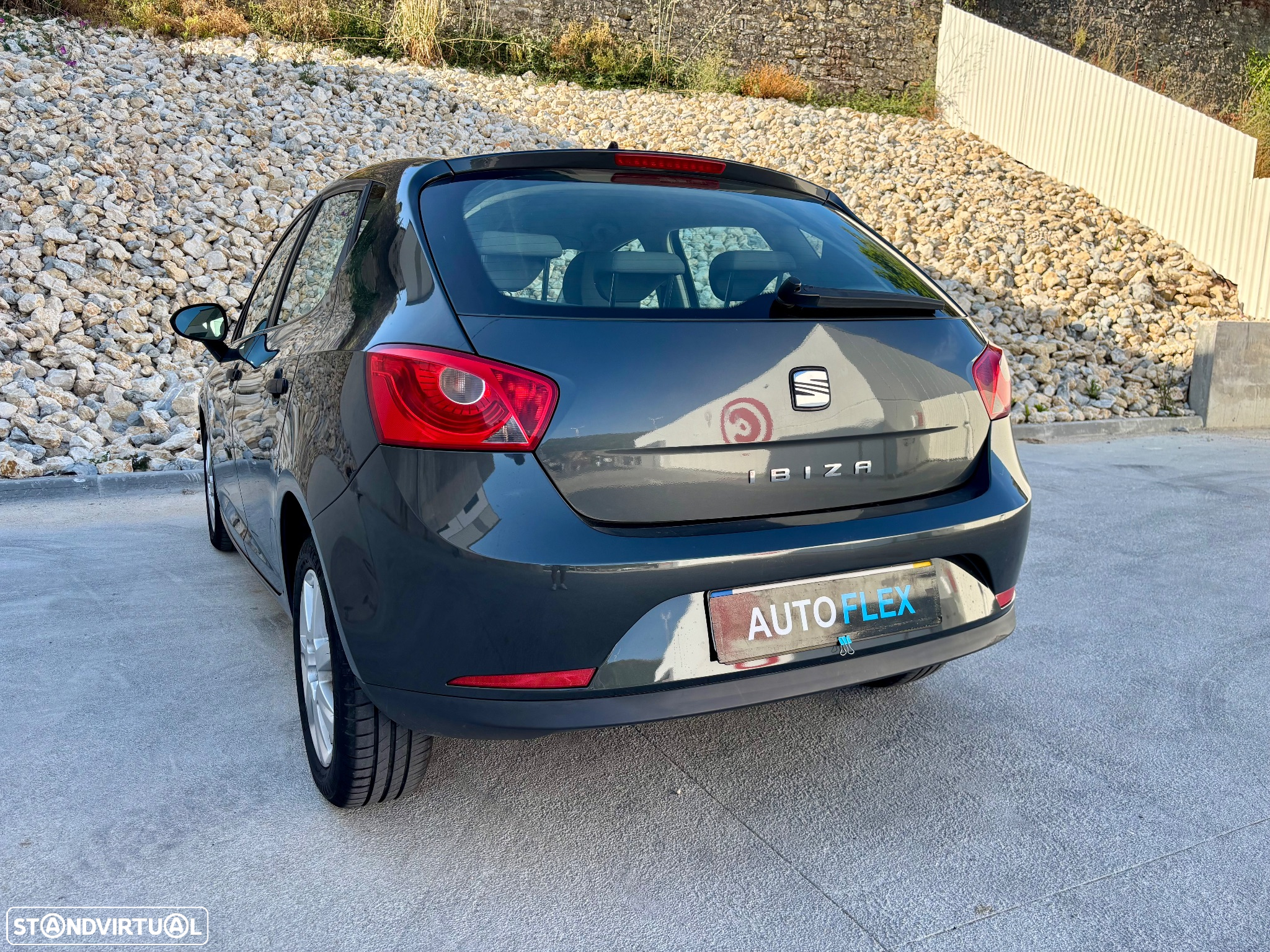 SEAT Ibiza 1.2 12V Reference - 19
