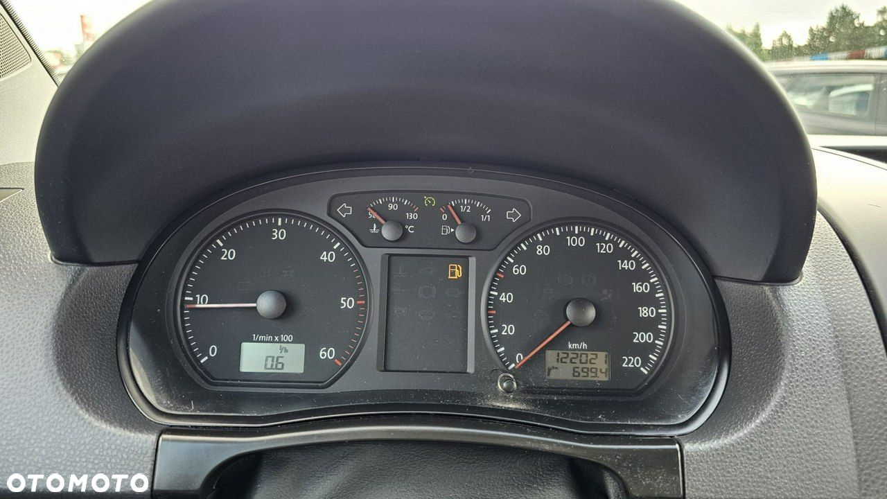 Volkswagen Polo - 28