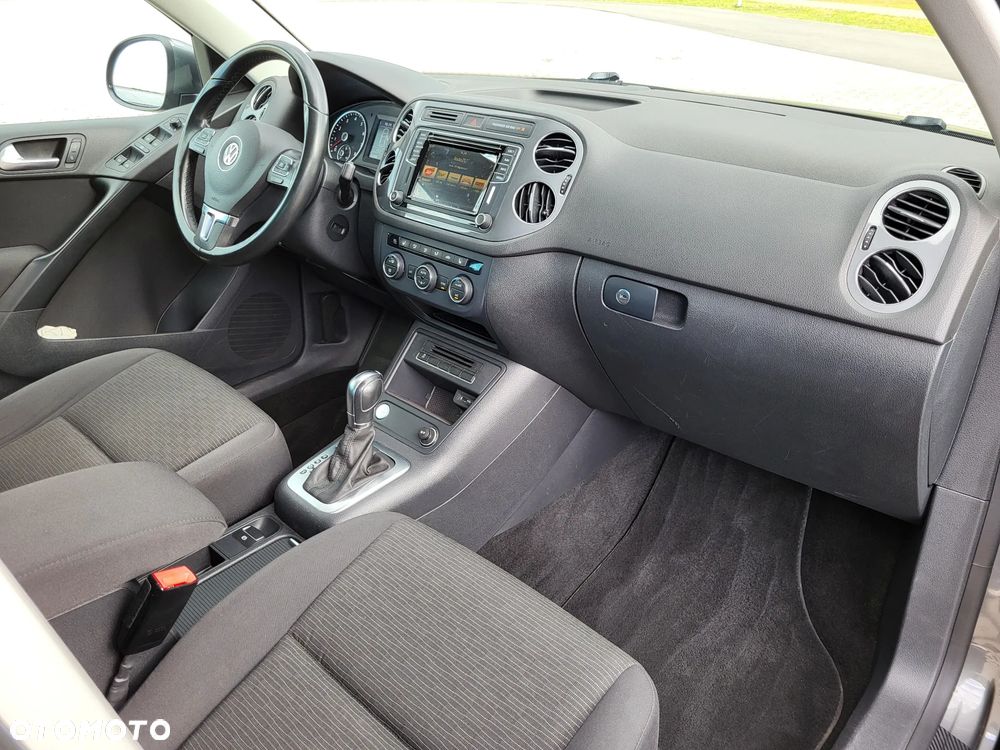 Volkswagen Tiguan - 17