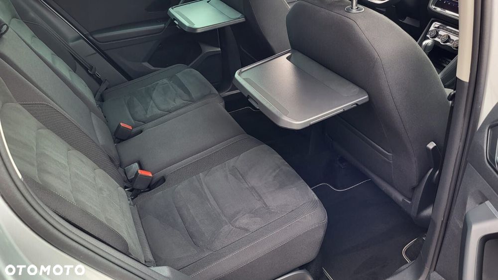 Volkswagen Tiguan - 14