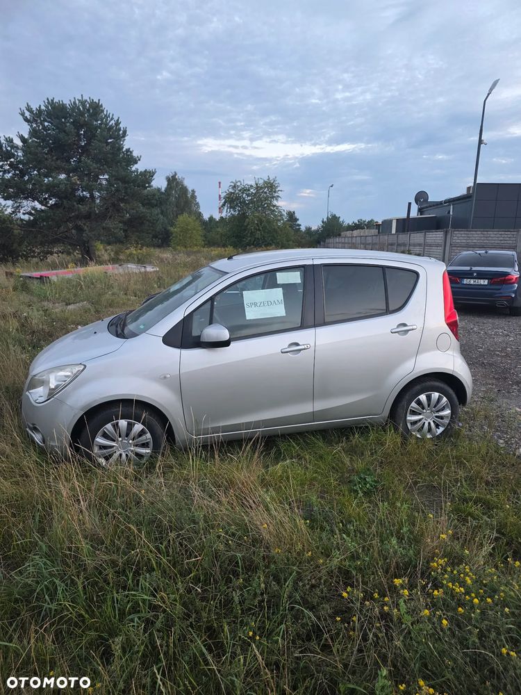 Opel Agila - 4