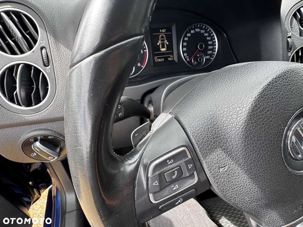 Volkswagen Golf Plus 2.0 TDI DSG Comfortline - 16