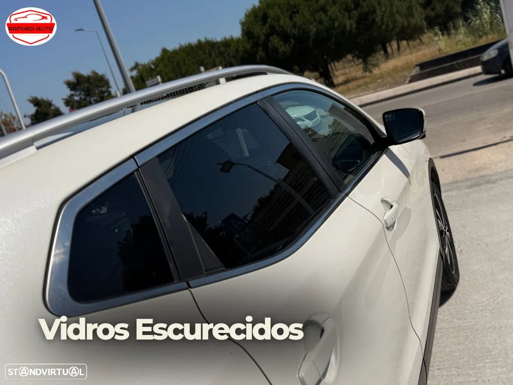 Nissan Qashqai 1.5 dCi N-Connecta J18+Led - 9