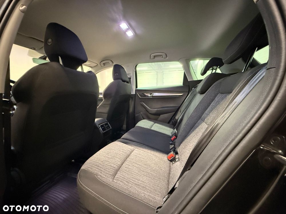 Skoda Karoq 1.5 TSI ACT Style DSG - 25