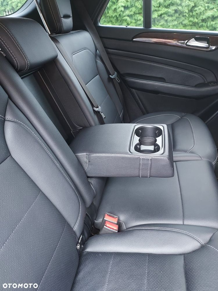 Mercedes-Benz ML 350 BlueTEC 4-Matic - 14