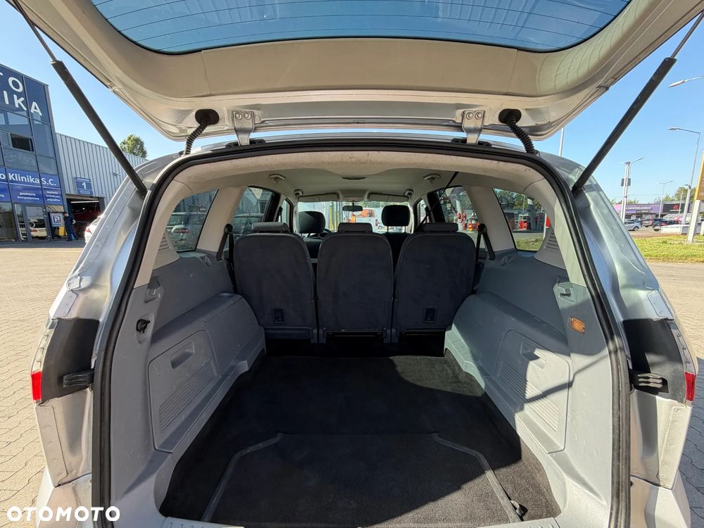 Ford S-Max 1.8 TDCi Ambiente - 20