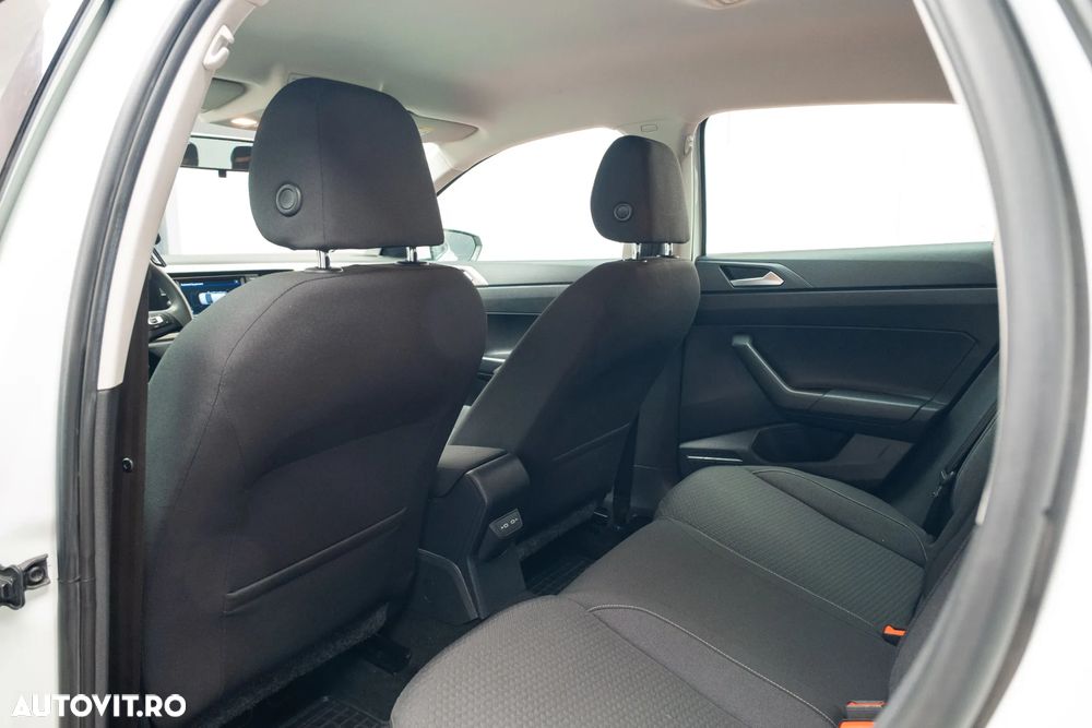 Volkswagen Polo - 18