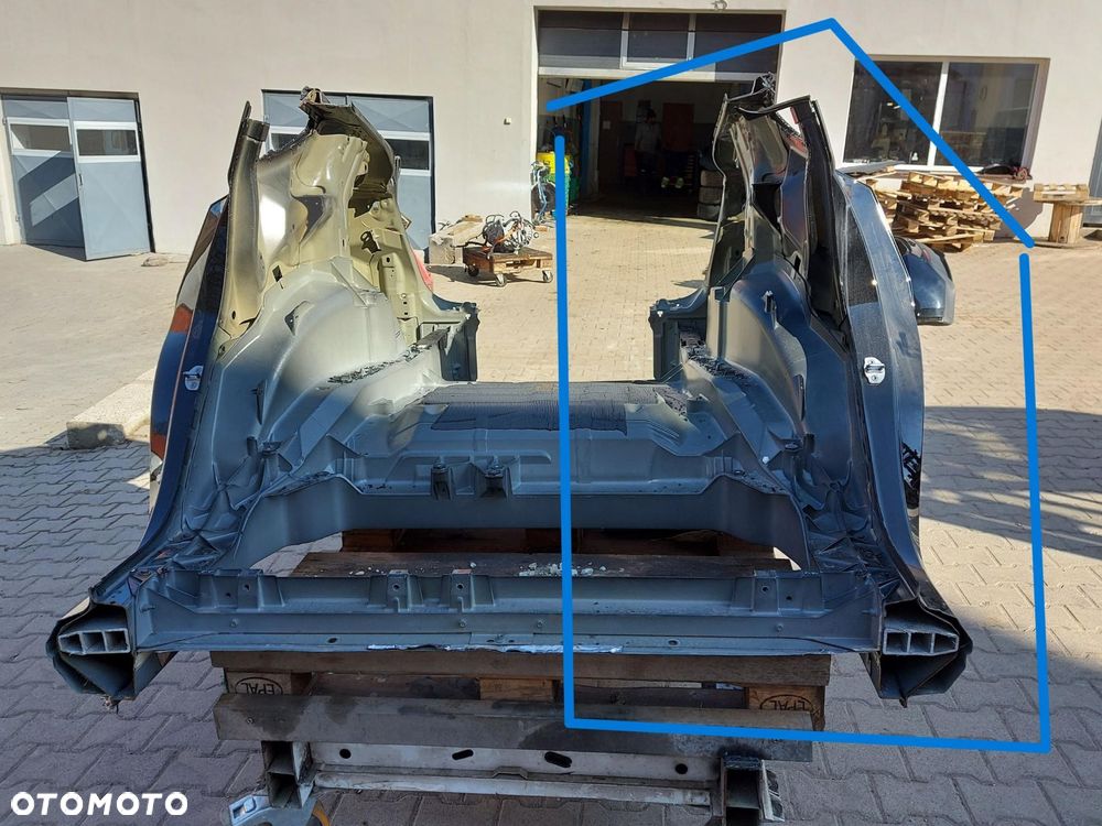 TESLA MODEL Y 2022r ĆWIARTKA BŁOTNIK LEWY TYŁ czarny PBSB - 2